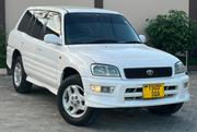 Toyota RAV4 Automatic 2000 White for sale