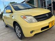 Toyota IST 2003 Yellow for sale