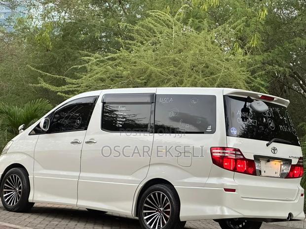 Toyota Alphard 2007 Pearl