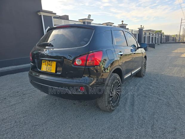 Nissan Dualis 2010 Black