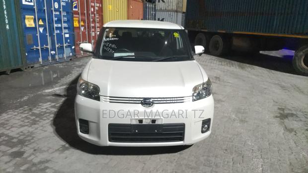Toyota Corolla Rumion 2007 White