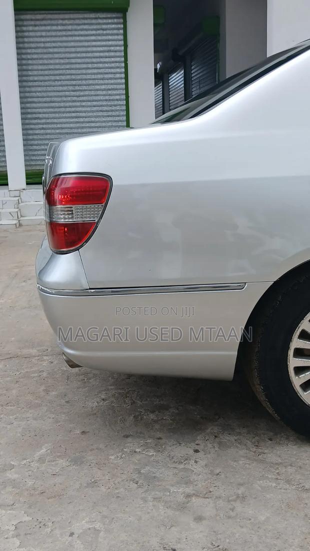 Toyota Brevis 2004 Silver
