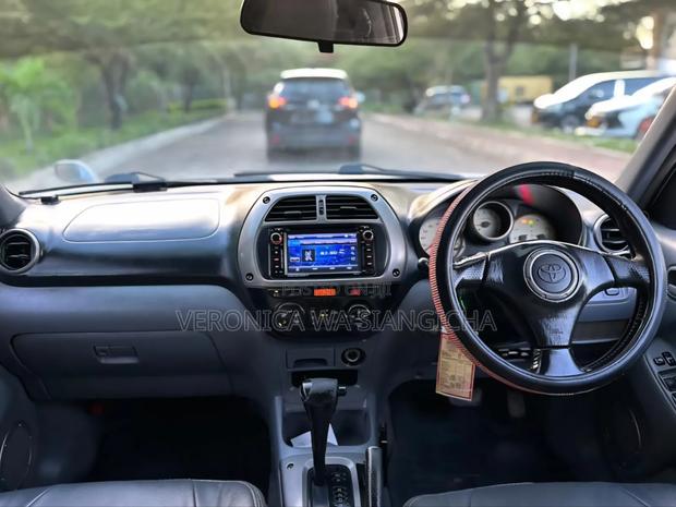 Toyota RAV4 Automatic 2003 Silver