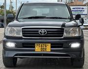 Toyota Land Cruiser 2005 Black for sale