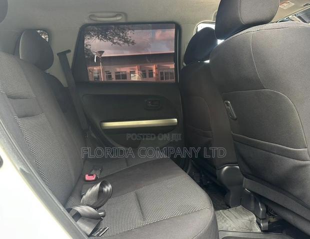 Toyota IST 2004 White