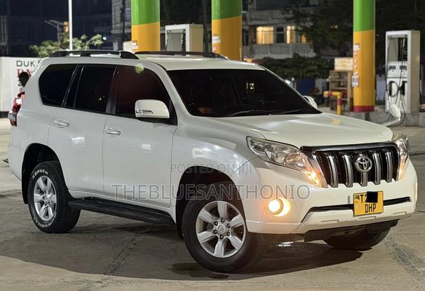 Toyota Land Cruiser Prado 2015 White