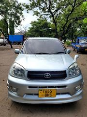 Toyota RAV4 2004 Silver for sale