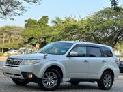 Subaru Forester 2010 Pearl for sale