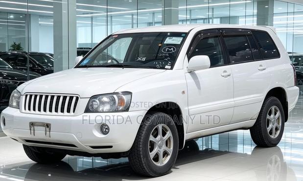 Toyota Kluger 2006 White