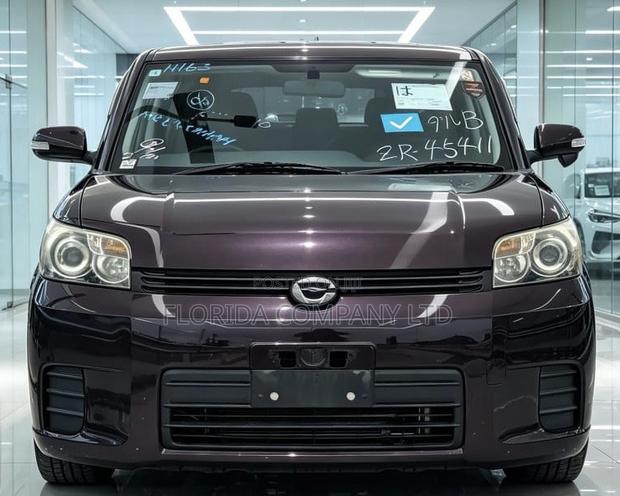 Toyota Corolla Rumion 2008 Maroon