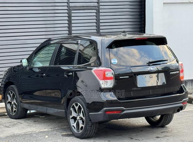 Subaru Forester 2015 Black