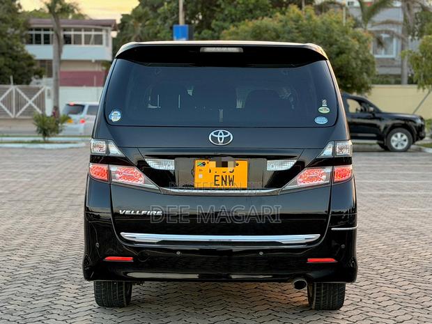 Toyota Alphard 2009 Black