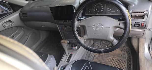 Toyota Corolla 1998 Silver