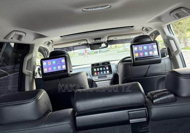 Toyota Land Cruiser Prado 2022 White