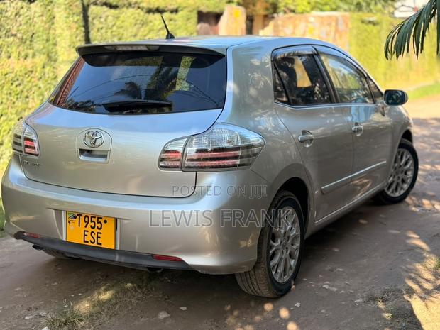 Toyota Blade 2008 Silver