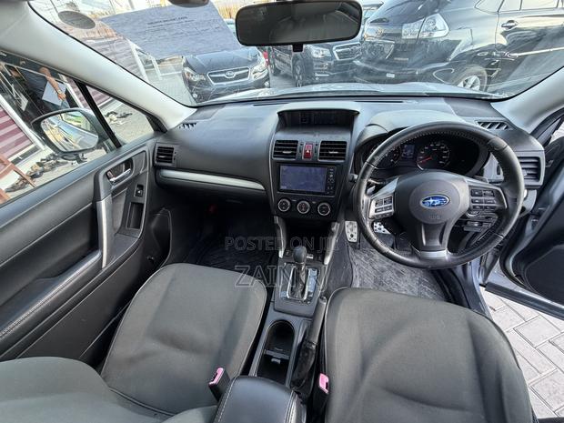 Subaru Forester 2.0XT Premium 4dr SUV AWD (2.0L 4cyl Turbo CVT) 2014