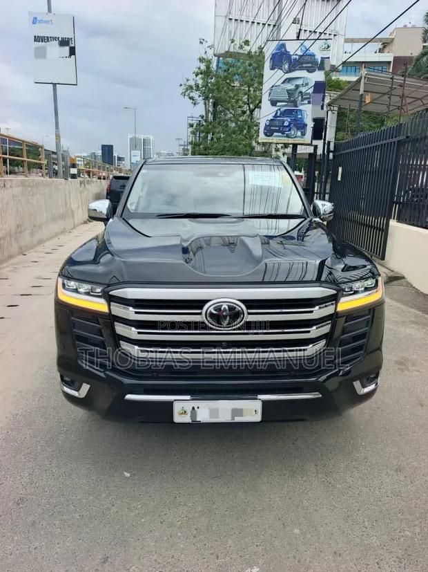 Toyota Land Cruiser 2025 Black