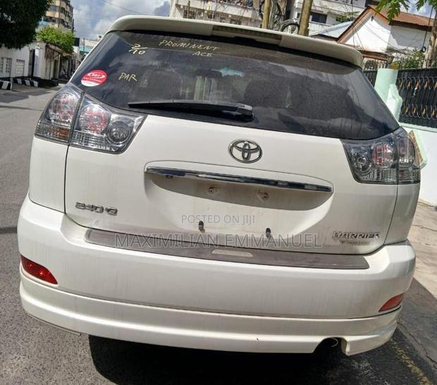 Toyota Harrier 2007 White