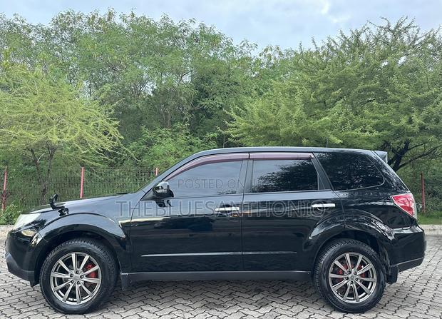 Subaru Forester 2011 Black