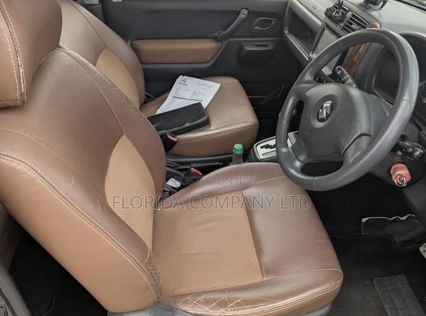 Suzuki Jimny 1.3 2012 Black