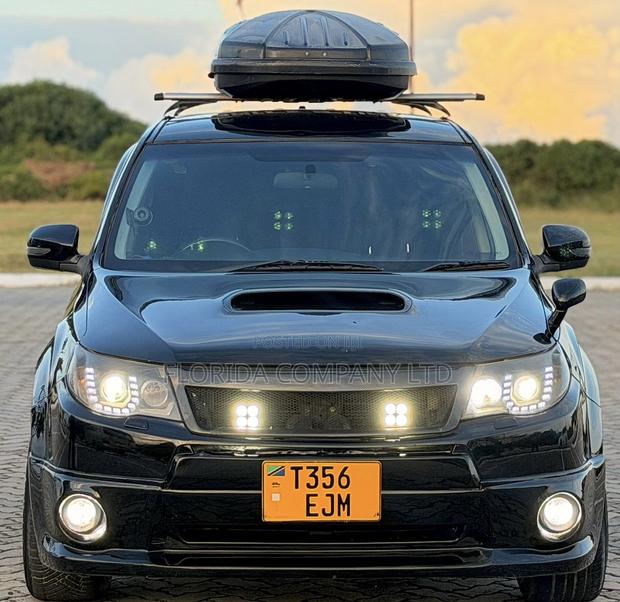 Subaru Forester 2010 Black