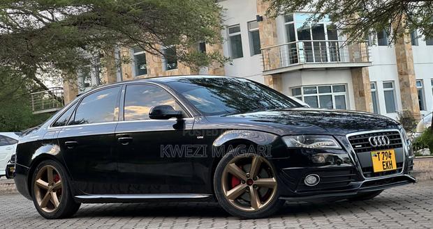 Audi A4 2010 Black