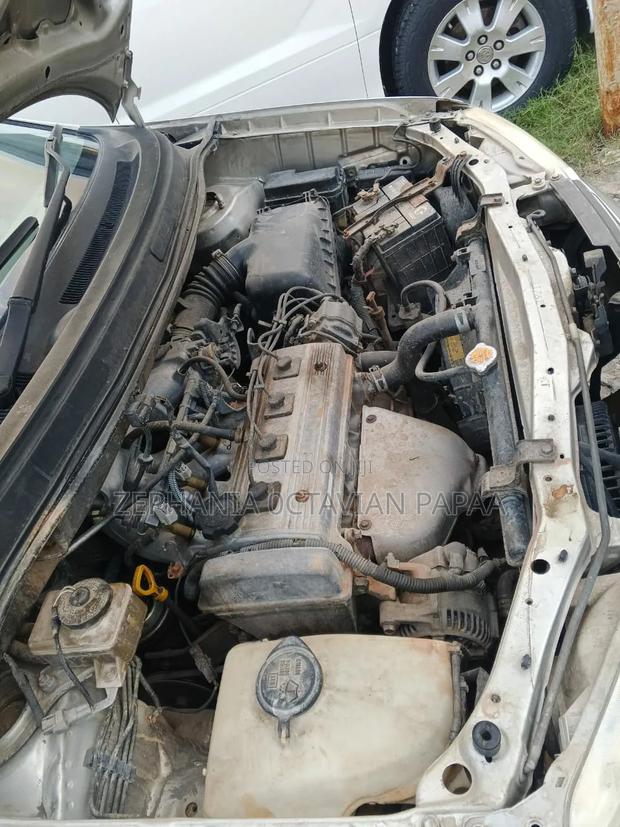 Toyota Corolla Spacio 2001 Silver