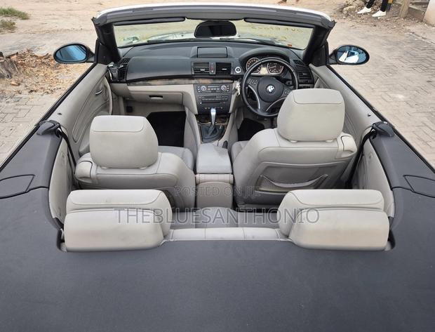 BMW 1 Series 2009 Gray