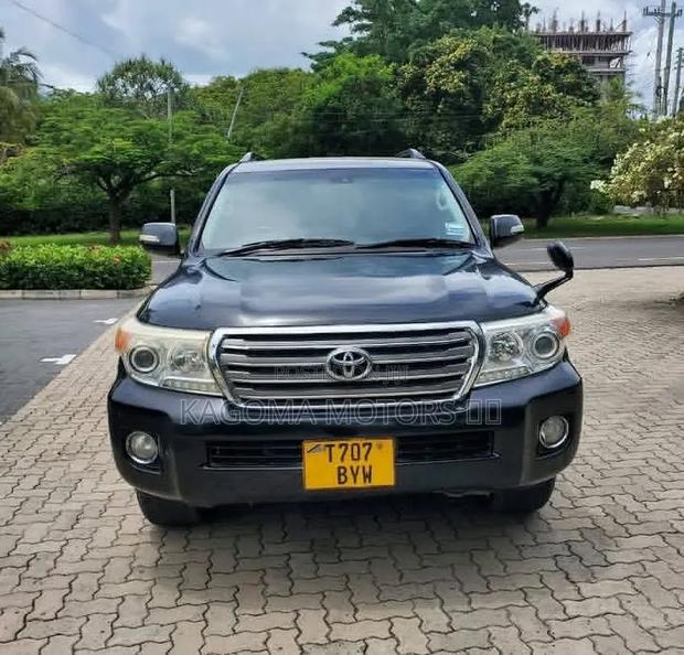 Toyota Land Cruiser 2009 Black