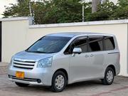 Toyota Noah 2009 Silver for sale
