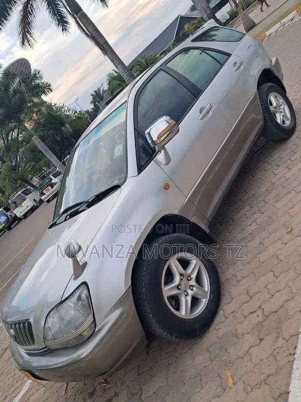 Toyota Harrier 1999 Silver