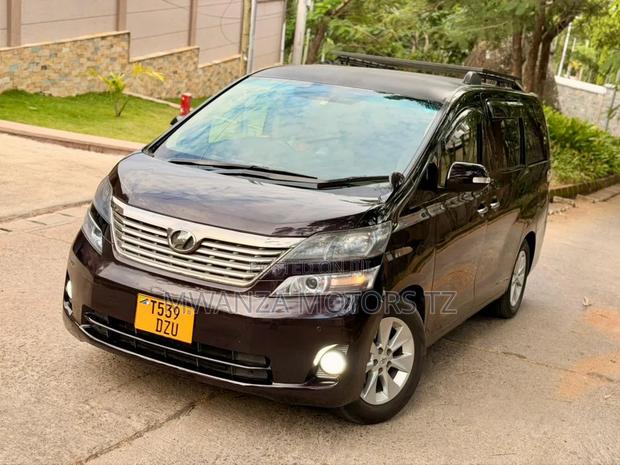 Toyota Alphard 2009 Black