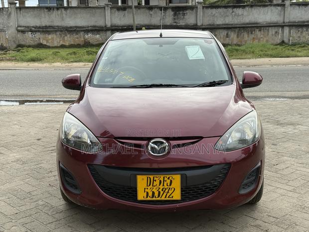 Mazda Demio 2012 Maroon