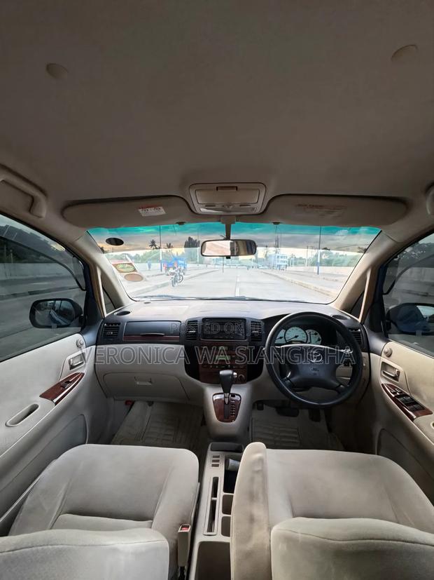 Toyota Corolla Spacio 2004 Blue