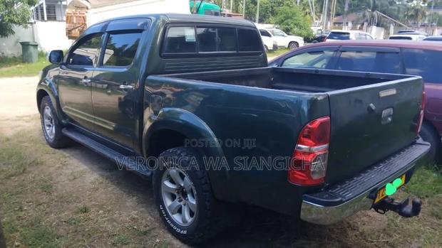 Toyota Hilux 2014
