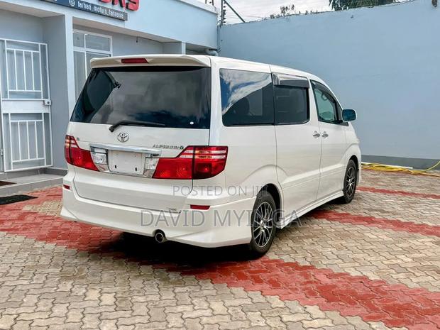 Toyota Alphard 2007 Pearl