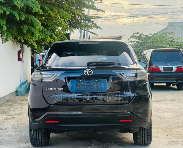 Toyota Harrier 2.5 Hybrid GR Sport 2019 Black
