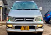 Toyota Noah 2005 Silver for sale