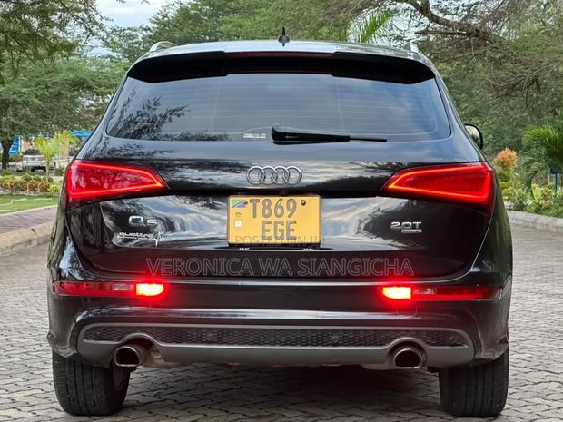 Audi Q5 2012 Black