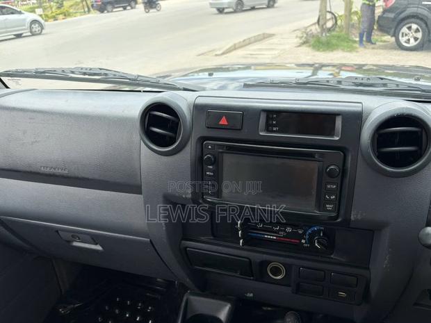 Toyota Land Cruiser 2022 Gray