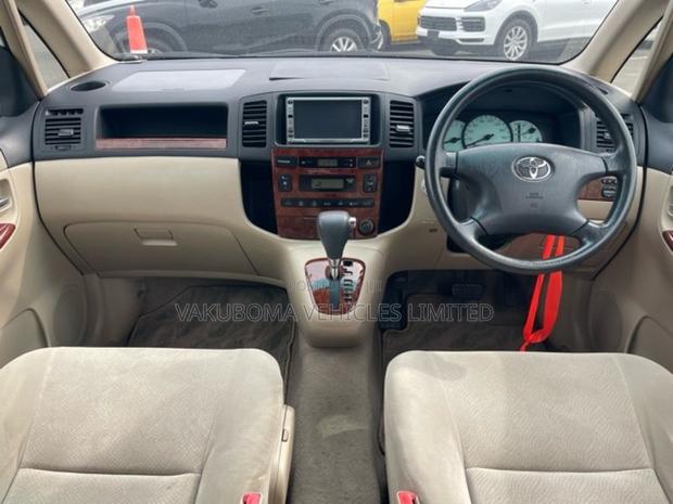 Toyota Corolla Spacio 2001 White