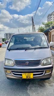 Toyota HiAce 1999 Beige for sale