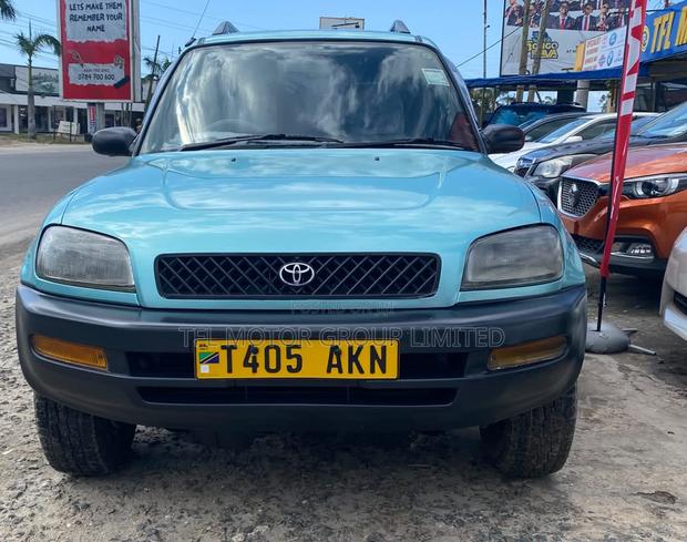 Toyota RAV4 1995 Green