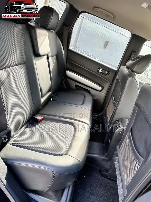 Nissan X-Trail 2.0 Petrol AWD 2013 Black