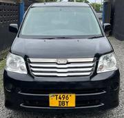 Toyota Noah 2.0 AWD (8 Seater) 2004 Black for sale