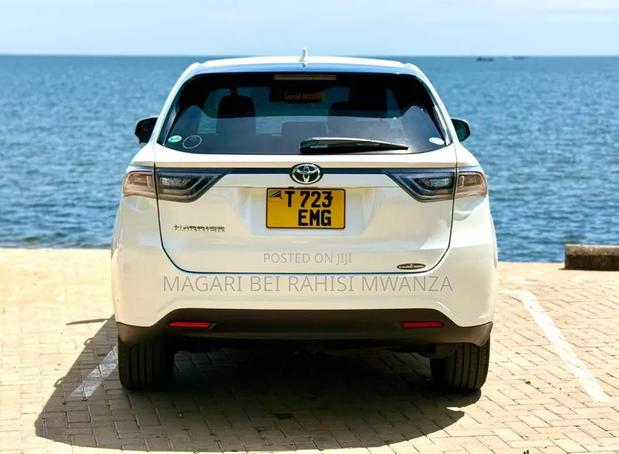 Toyota Harrier 2015 White