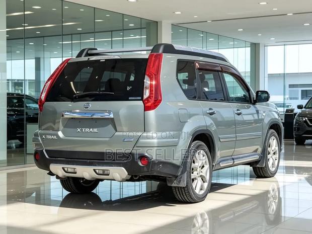Nissan X-Trail 2013 Gray