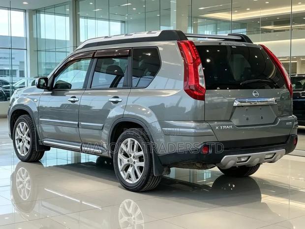 Nissan X-Trail 2013 Gray