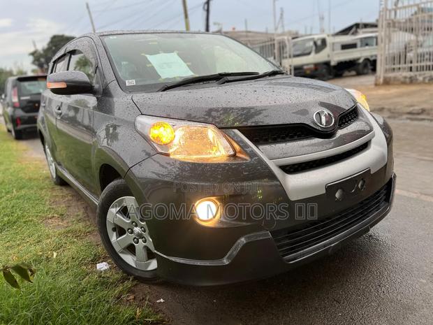 Toyota IST 2008 Gray