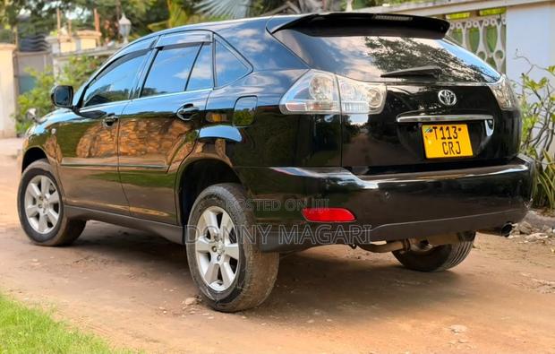 Toyota Harrier 2005 Black